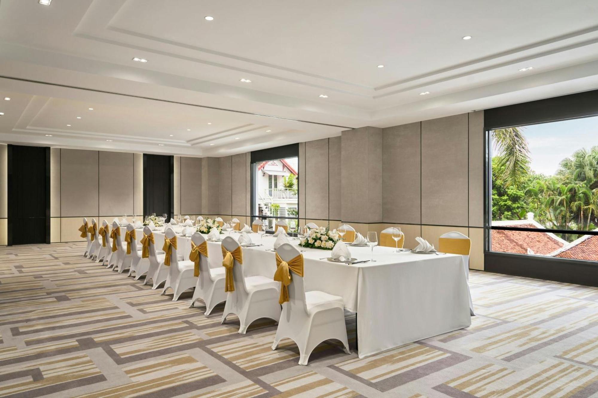 Sheraton Hanoi Hotel Eksteriør billede